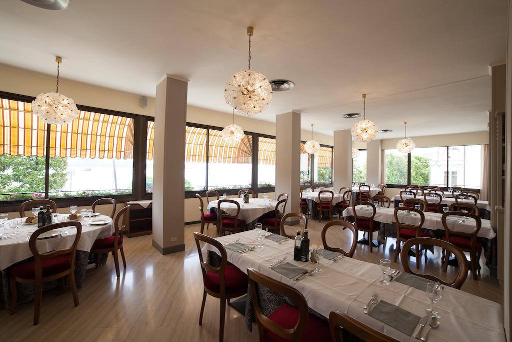 Albergo Miralago Verbania Exterior photo
